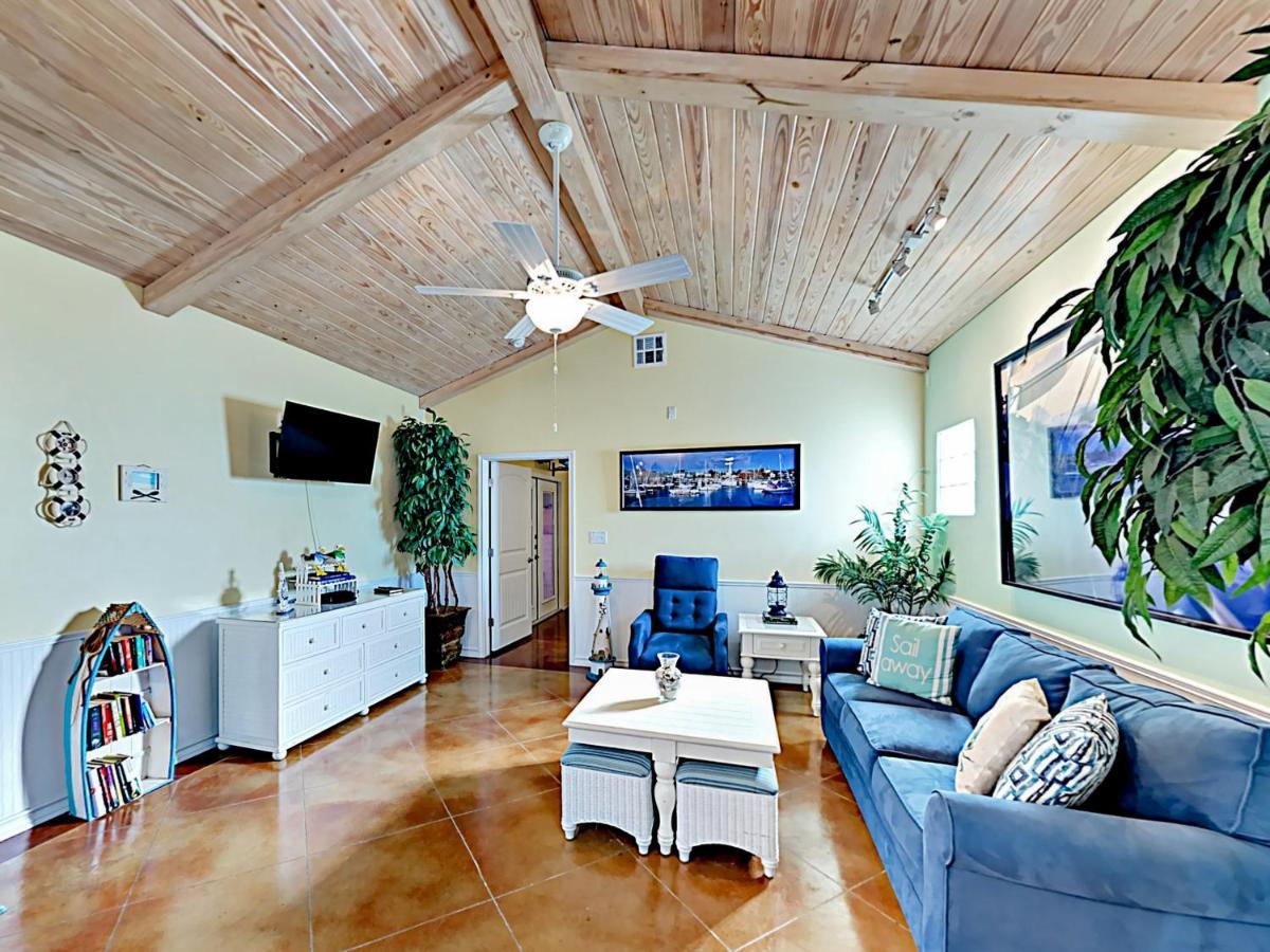 Apartmán Sail Away At Pirate'S Bay Unit 113 Port Aransas Exteriér fotografie