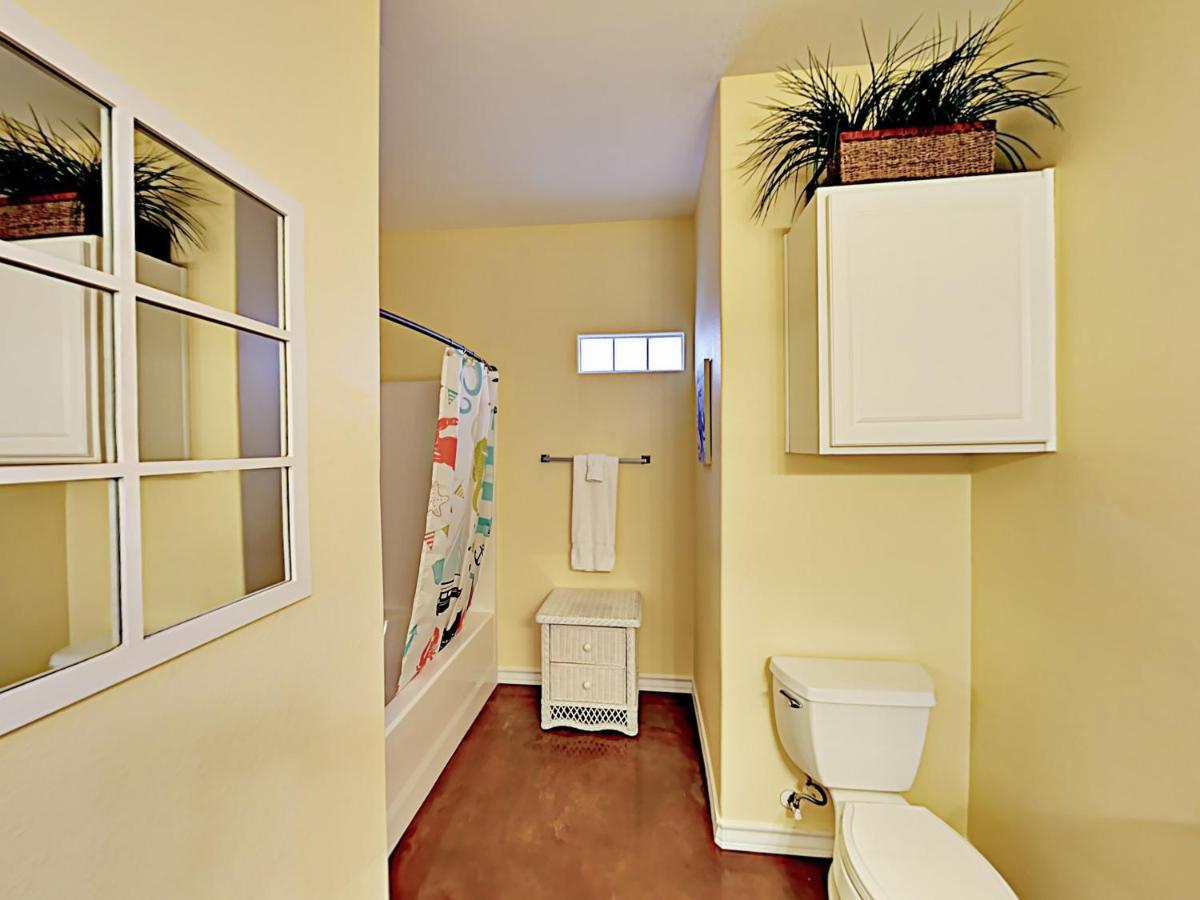 Apartmán Sail Away At Pirate'S Bay Unit 113 Port Aransas Exteriér fotografie