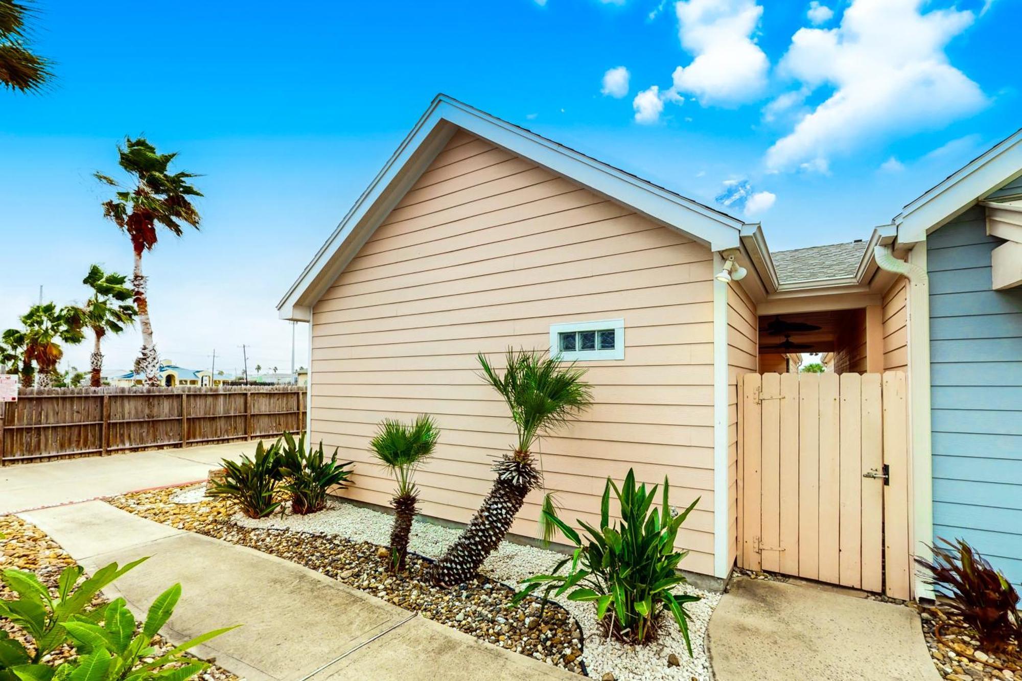 Apartmán Sail Away At Pirate'S Bay Unit 113 Port Aransas Exteriér fotografie